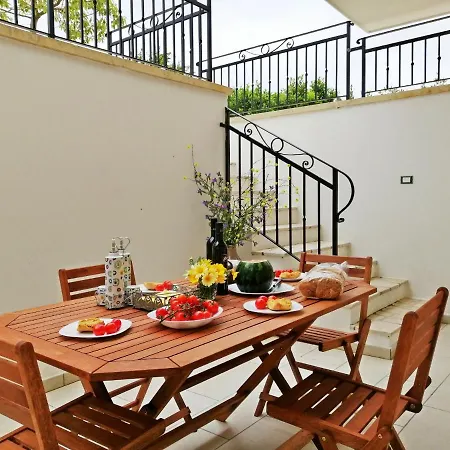 Residenza Arcangela Con Piscine Nel Salento * Corsano (Apulia)
