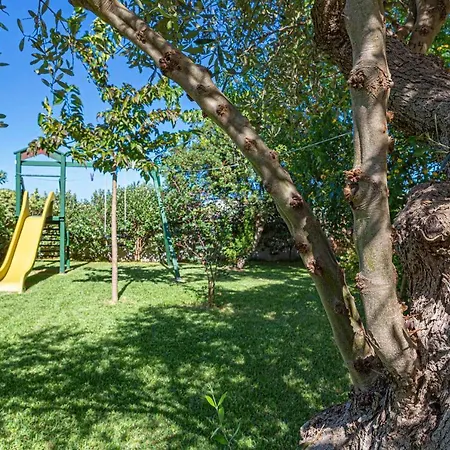 Residenza Arcangela Con Piscine Nel Salento דירה