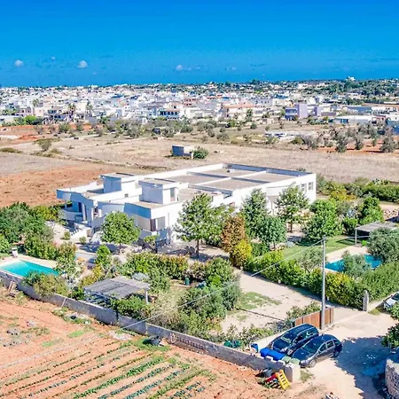 Residenza Arcangela Con Piscine Nel Salento