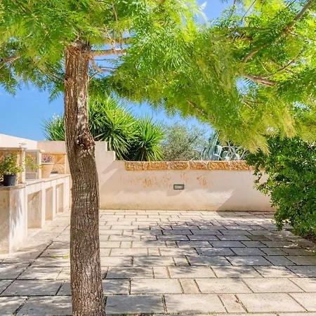 Residenza Arcangela Con Piscine Nel Salento * Corsano (Apulia)