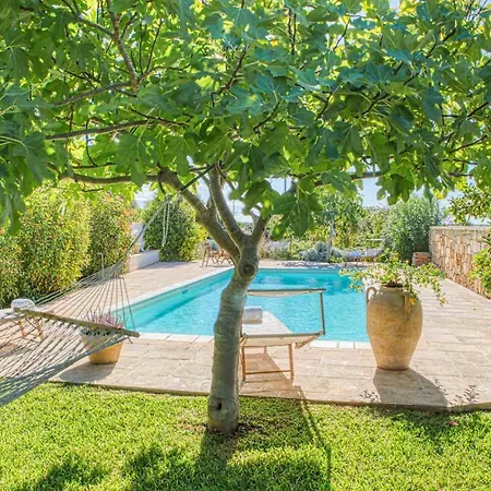 Residenza Arcangela Con Piscine Nel Salento Corsano (Apulia)
